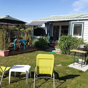 Petite Maison à 100 M De La Petite De Gâvres Hébergement de vacances Riantec
