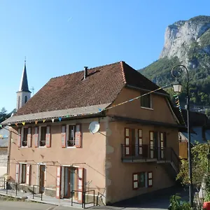 Le Postillon Rez Appartement Saint-Pierre-d'Entremont (Savoie)